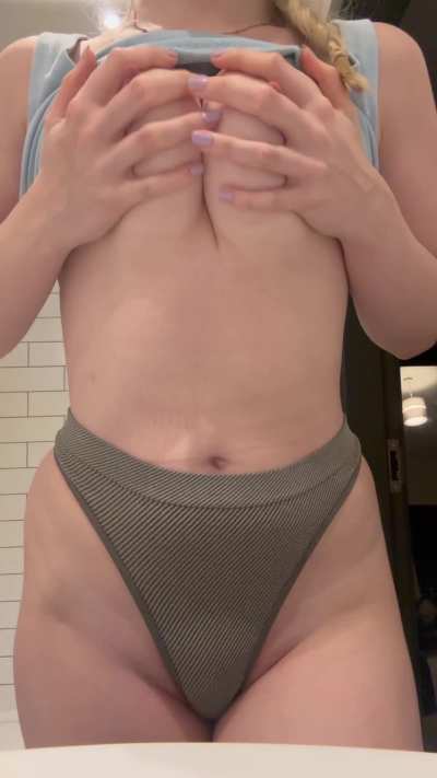 Clothes can&rsquo;t hide these nipples