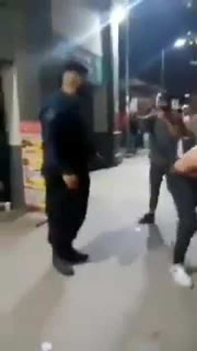 Para golpear laburantes si son efectivos, despues los narcos no tienen permitido tocarlos.