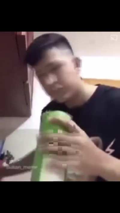 &laquo; Can i have some bro? &raquo;