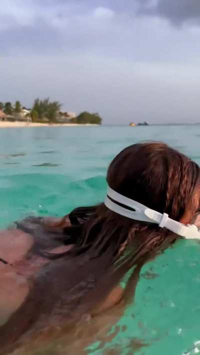 Scuba Babe
