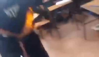 El que se r&iacute;a, se va al infierno. Spoiler: La musica es 100% adecuada para el video.