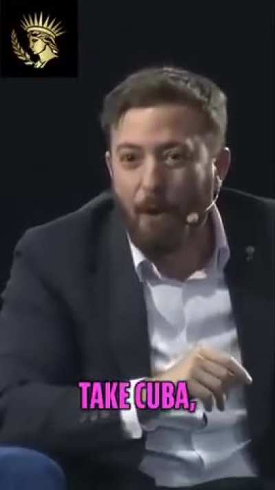 Agustín Laje: 