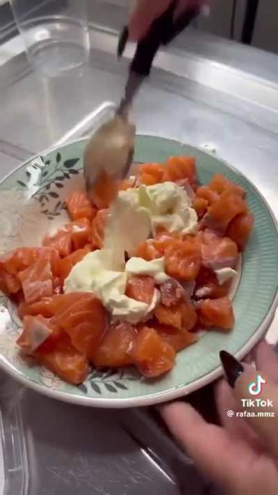 Brazilian "sushi cup"