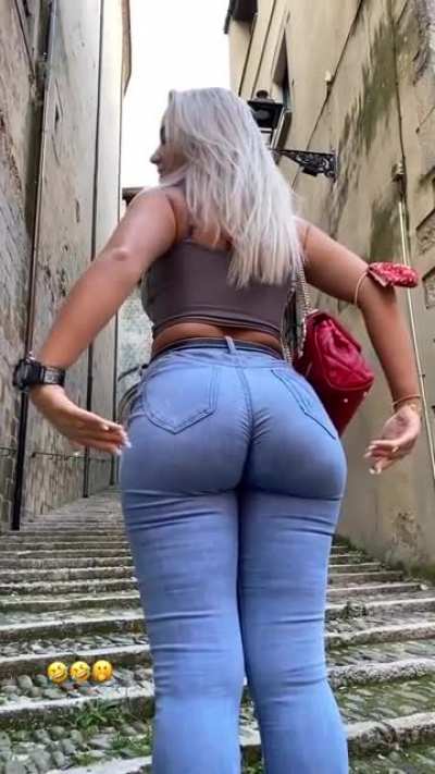 slow-mo🍑