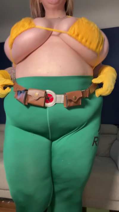 I know what you know what you need - a bbw rogue bouncing and showing off her tits 😌