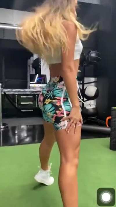 That bouncee💦😩🍑