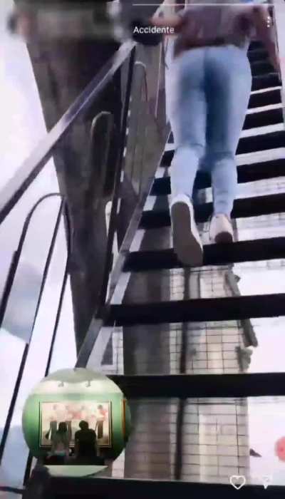 Otra vez la profe de ingles del valle 🥵 qlote como lo ense&ntilde;a 🤤 esta como para romperle el ogt jajaj