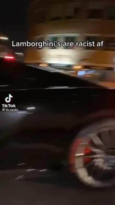 😶