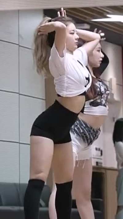 Lia