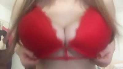 First little titty drop 😉