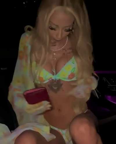 New instagram stories and post