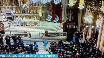 “nos piden que pongamos la nuestra?!, jaj kjjjjj”