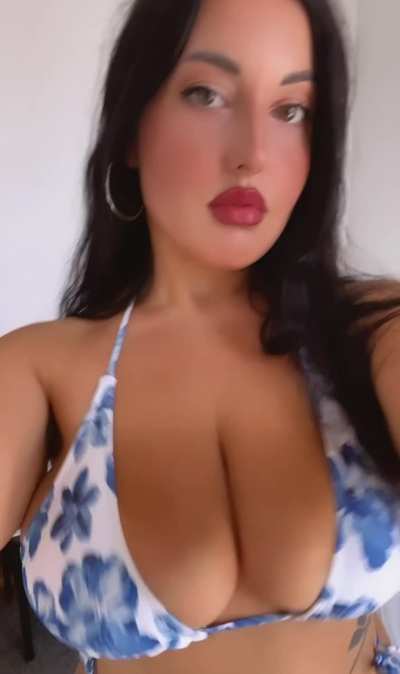 Aren&rsquo;t my tits too big to handle