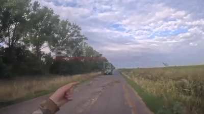 Ukrainian soldiers capture a Russian T-80BVM in Sudzha, Kursk. 51.17900363, 35.22727873