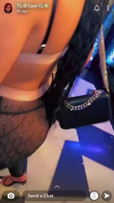 😍