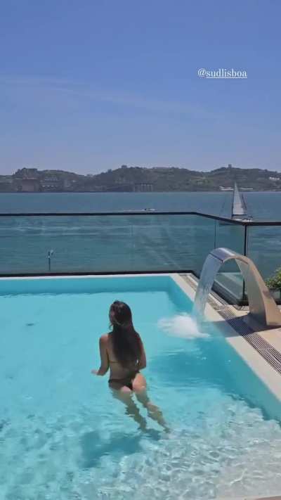 Mariana Monteiro 