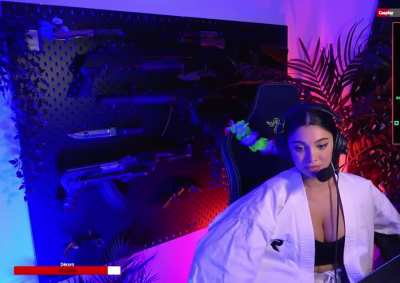 👀❤️