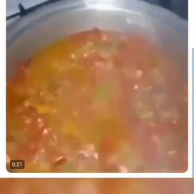 Pazar kahvaltısı yapıyorum
