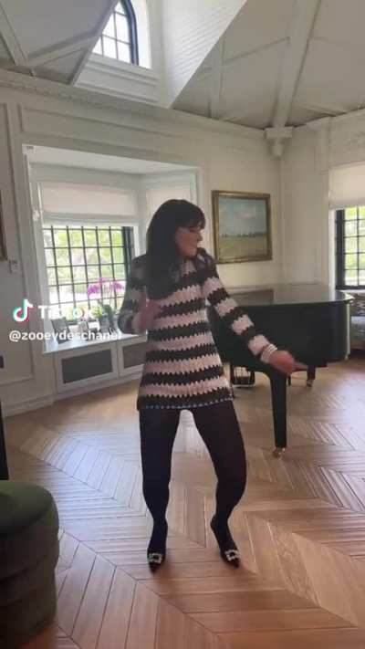 Zooey Deschanel