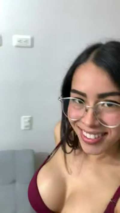 I&rsquo;m only 19, but I would fuck every older guy on here