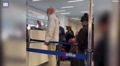 Before Tucker Carlson, Bill O'Reilly was Fox News' biggest POS. He's retired now, but still a POS. Here he is harassing a Jet Blue employee because his flight was delayed:&ldquo;You fucking scumbag! You&rsquo;re gonna lose your job!&rdquo;