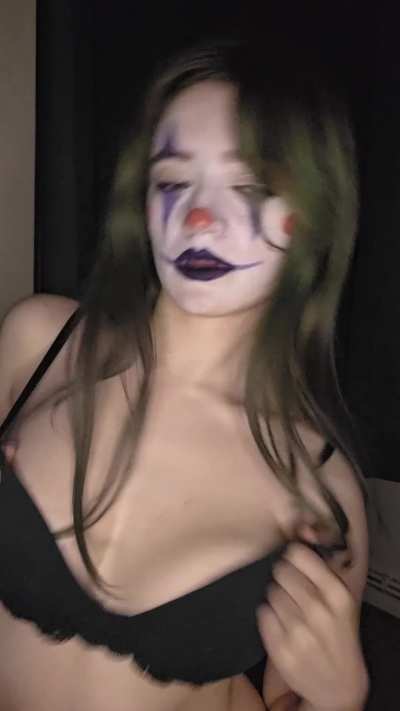 Do the clown shaker
