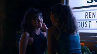 Rowan Blanchard &amp;amp; Isabella Ferreira (Crush - Scene #1)