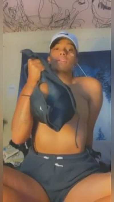 Ebony titty drop