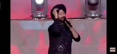 Animal event took an awkward turn when the singer, pretending to sing Live got exposed as the music was abruptly switched off