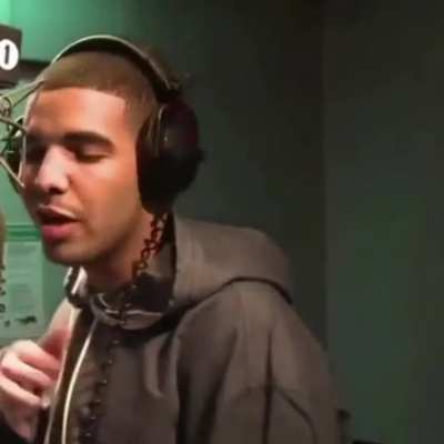 Drake je iz Sinja?!?!?!?;!(_)$!