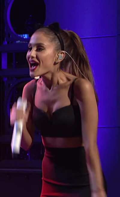 hot boobies 🔥