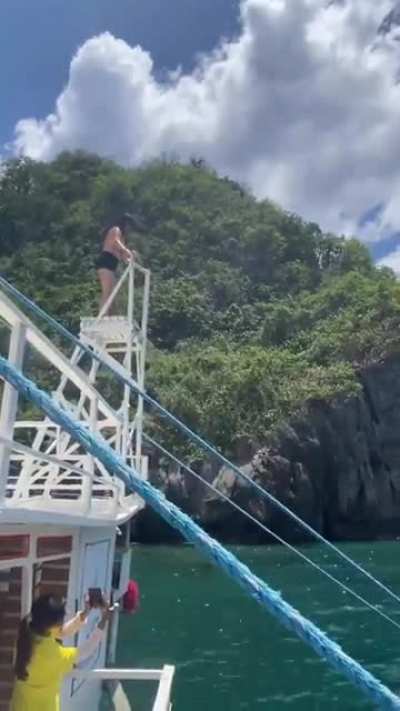 Liza Soberano