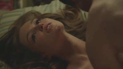 Lili Simmons