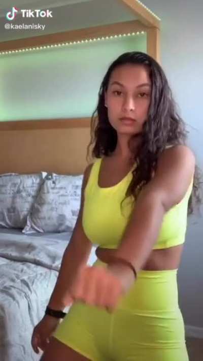 🍑👀