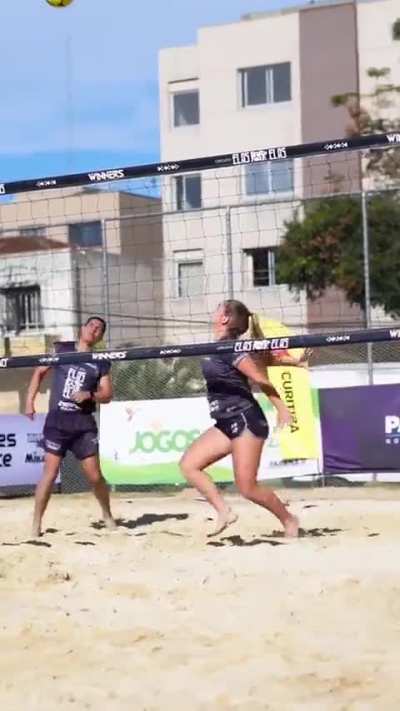 Foot volleyball 