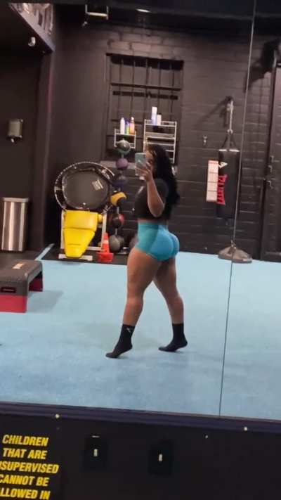 OMGGG