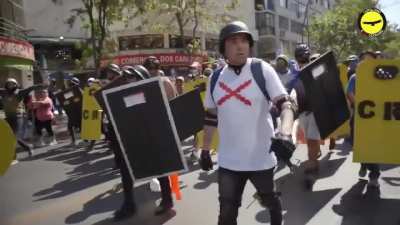 As&iacute; se preparan los "patriotas" para marchar por el rechazo