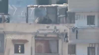 Hamas fighter snipes Israeli soldier
