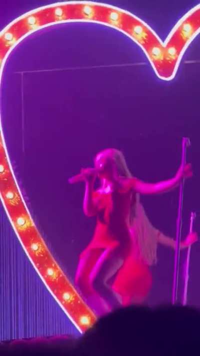 Sabrina Carpenter