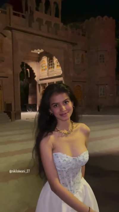 Nikki lalwani