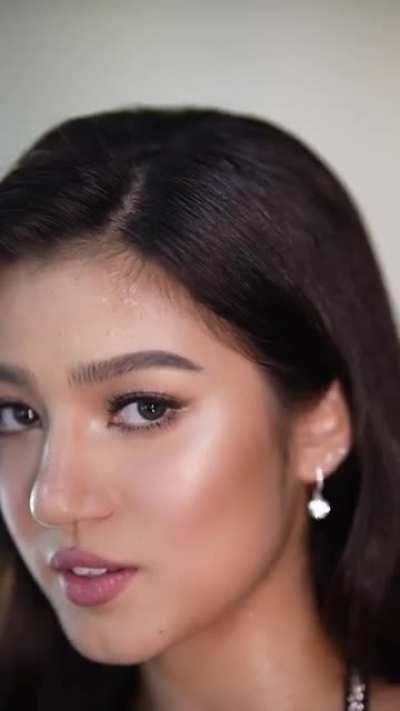 Belle Mariano