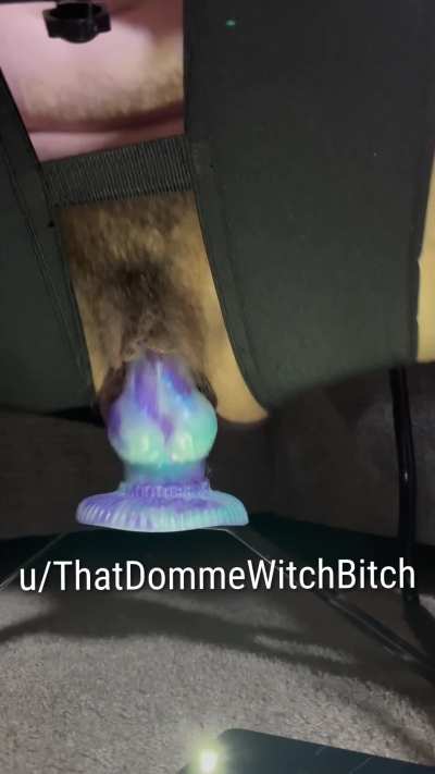 I came so hard riding this dildo 🥵💦