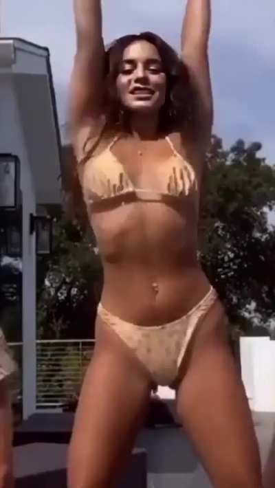 Vanessa Hudgens