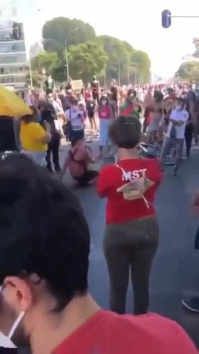 Agora o Biroloiro cai
