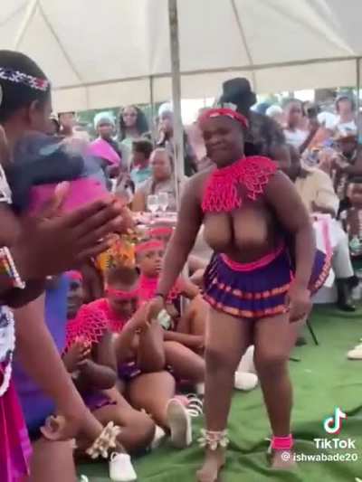 Black tities ❤️