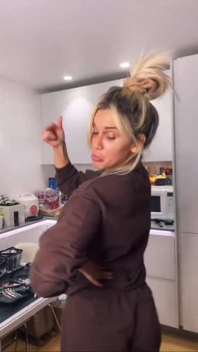 Ashley Roberts