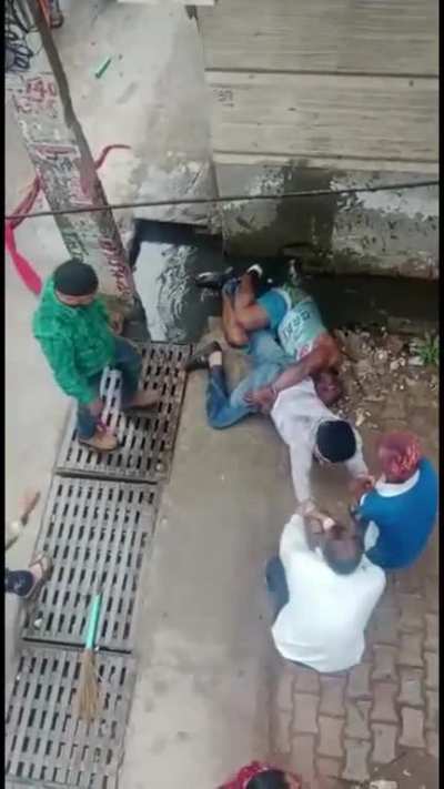 Mere ghar ke paas ka lafda.. Context in video...