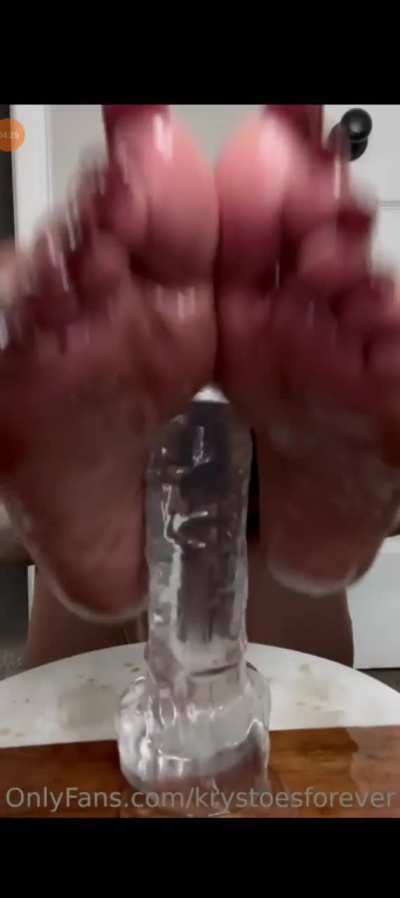 @krystoes dildo FJ