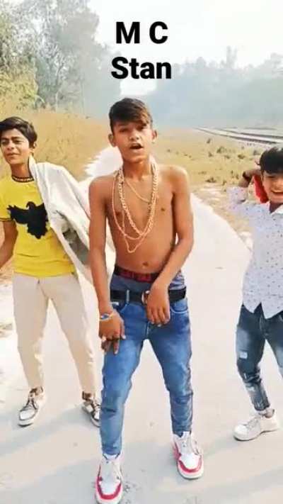 hell naah broo!😭 "Mein hasti ka basti bro".