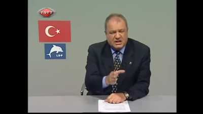 Ağlamıyorum gözüme liberalizm kaçtı.